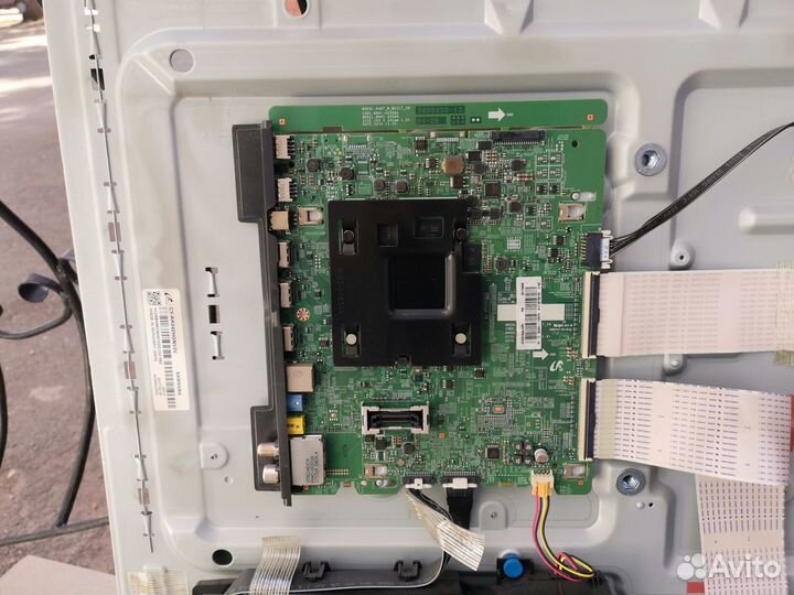 Телевизор Samsung ue40mu6450u (По запчастям)