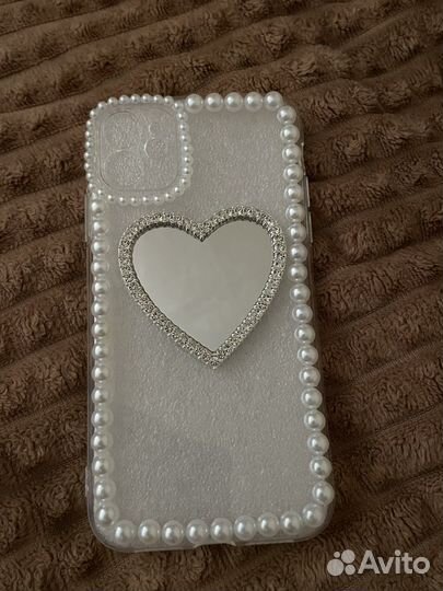 Чехол на iPhone 11