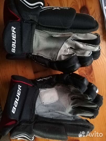 Краги хоккейные