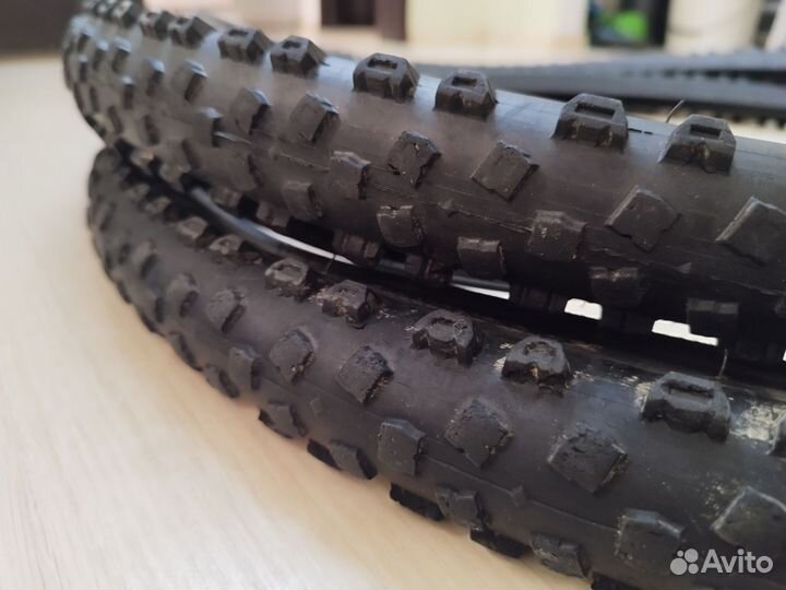 Покрышка 29 Hutchinson Toro б/у