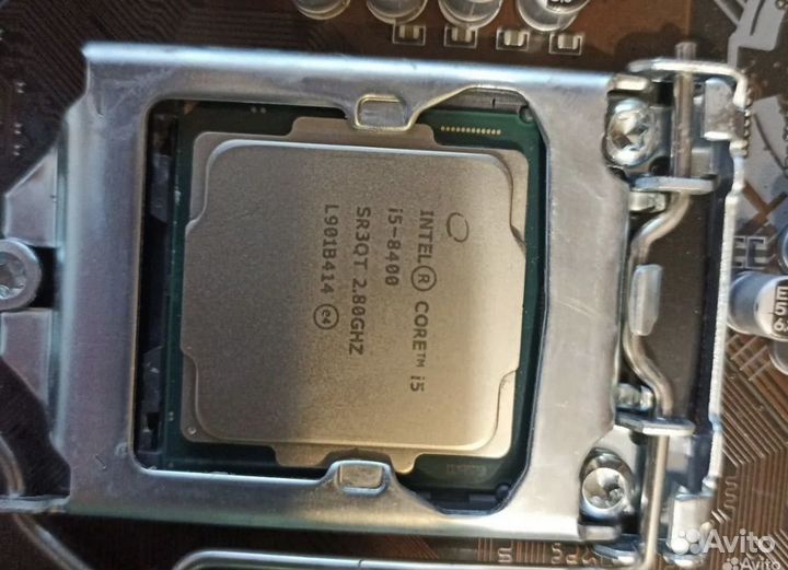 Материнская плата с процессором h310+15 8400+ 8gb