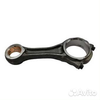 Шатун двигателя