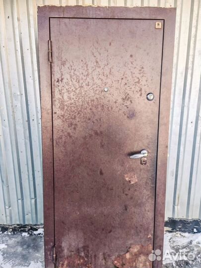 Дверь входная бу