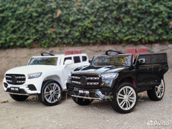 Детская машина на аккумуляторе с пультом