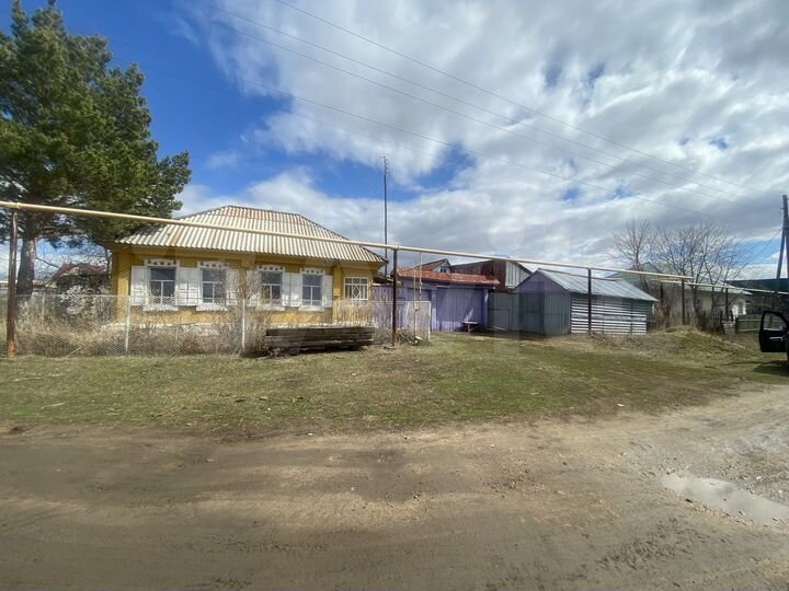 Дом 38,1 м² на участке 1,77 га