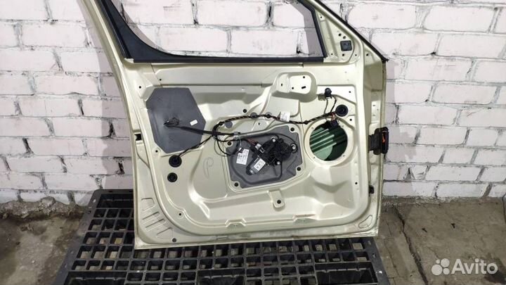 Дверь передняя левая от Skoda Roomster 2006