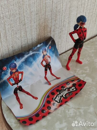 Фигурка Леди Баг Киндер макси доставка для Марии