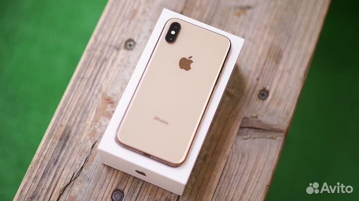 iPhone XS 64GB золото