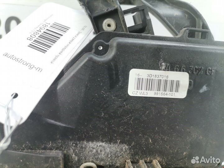 Замок двери передней правой Volkswagen Touareg