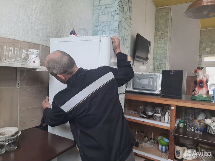 Ремонт стиральных машин Ремонт холодильников