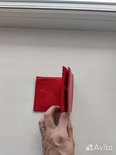 Кошелек женский красный