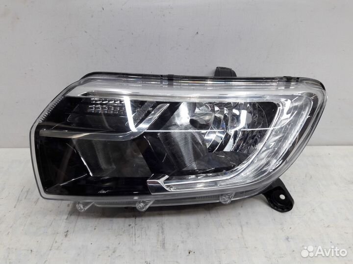 Фара Renault Logan 2018-2023