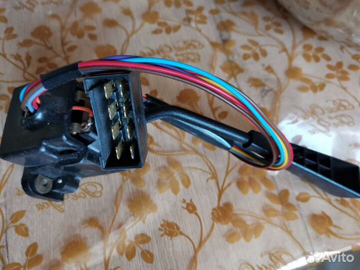 Переключатель дворников подрулевой газ 2410 /31029