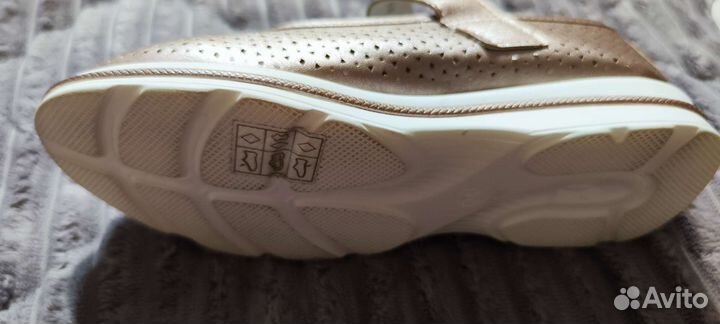 Туфли для девочки