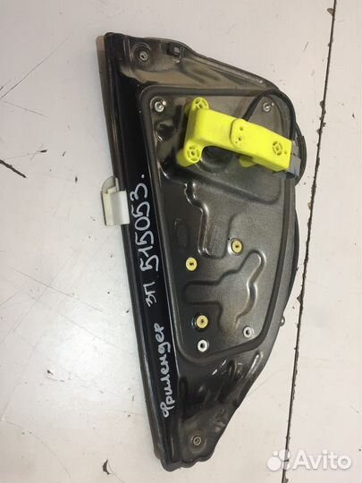 Стеклоподъемник электрический задний правый