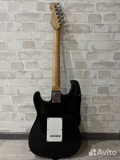 Электрогитара fender stratocaster