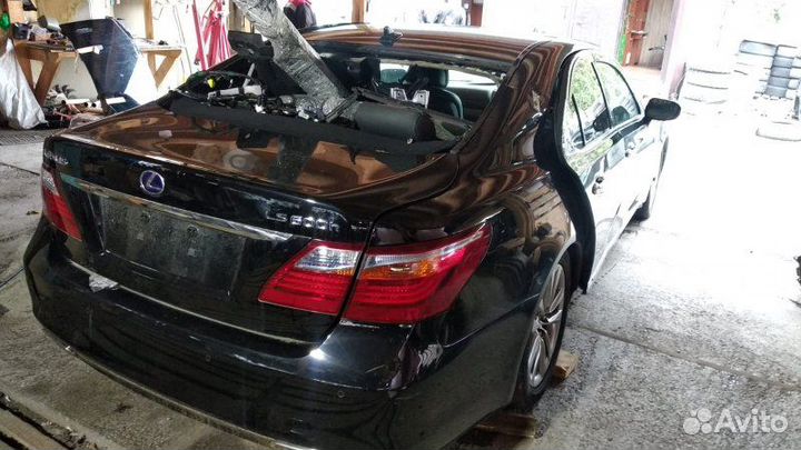 Помпа инвертора Lexus Ls600H UVF45 2UR-FSE 2012