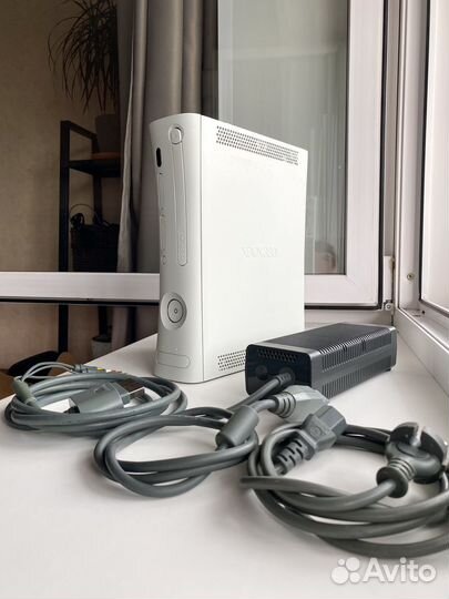 Приставка Xbox 360