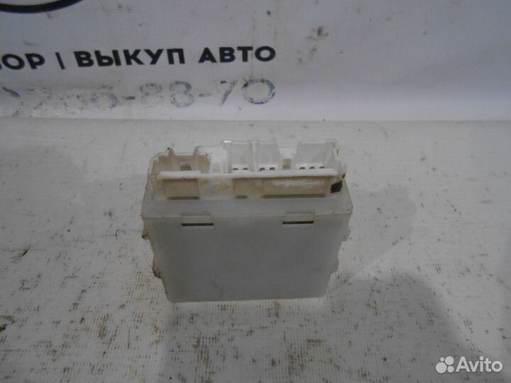Электронный блок Nissan Avenir W11 1,8л АКПП