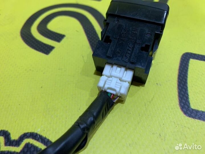 Кнопка Subaru Forester SG5 EJ205 (2.0L empi dohc