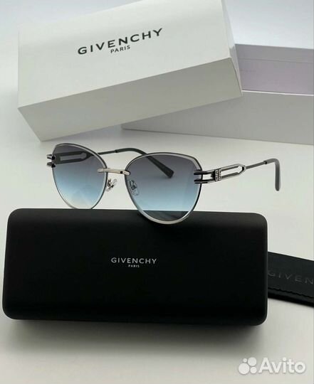 Солнцезащитные очки женские Givenchy