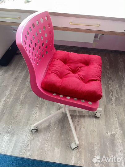 Детский стул IKEA