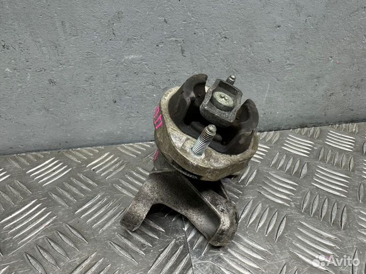 Подушка CVT Audi A4 B7 ALT 2.0