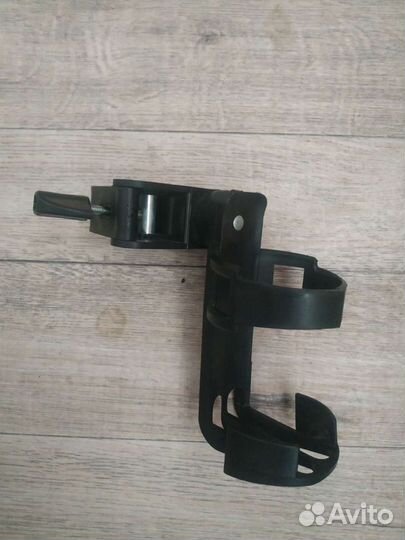 Держатель для бутылки на коляску