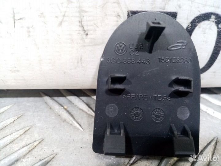 Б/У Заглушка в обшивку двери#002