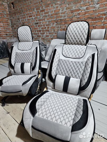 Чехлы на весь салон из Алькантары