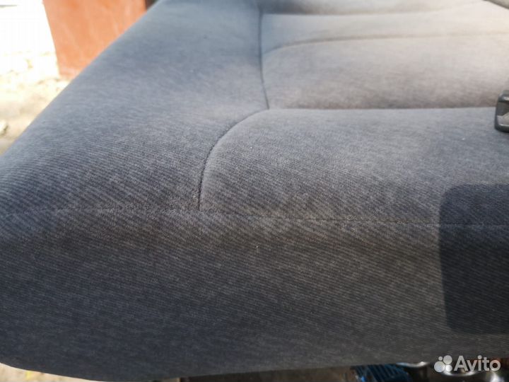 Химчистка мягкой мебели дивана матраса ковра