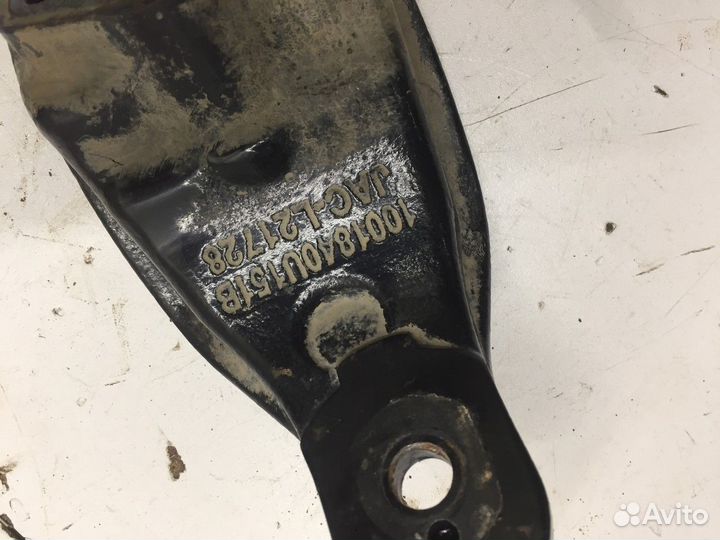 Кронштейн опоры двигателя правый (Jac S5 (Eagle)