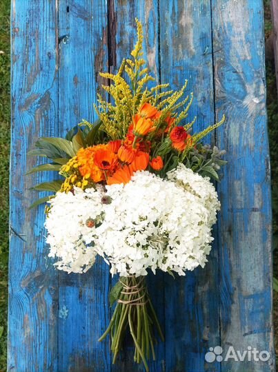 Живые цветы букеты