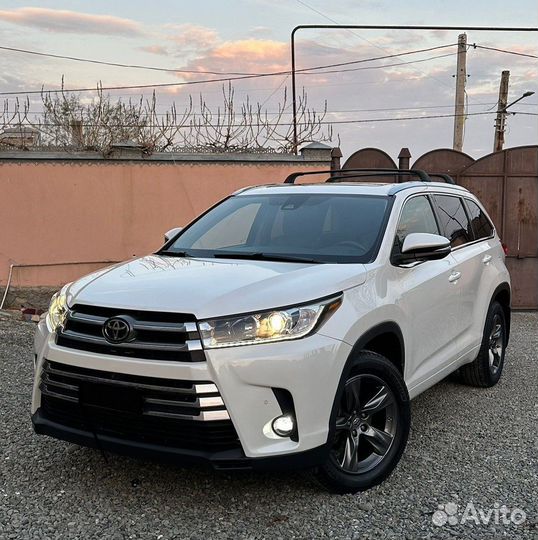 Toyota Highlander 2.0 AT, 2021, 38 921 км