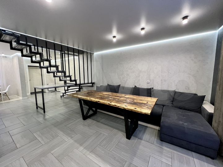 Таунхаус 100 м² на участке 1,3 сот.