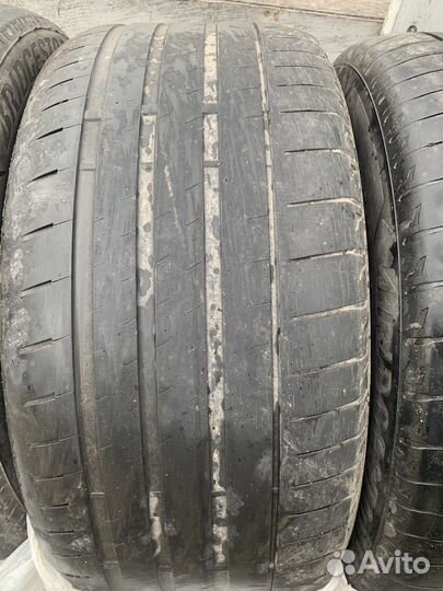 Bridgestone Potenza S001 255/50 R19 и 285/45 R19 111Y