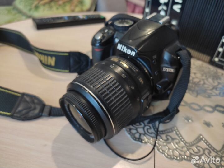 Зеркальная фотокамера Nikon D3100