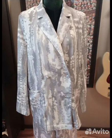 Костюм брючный