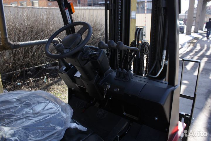 Вилочный погрузчик EP Equipment CPCD15T8, 2022