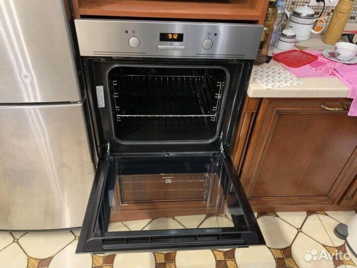 Ремонт электроплит, варочных панелей, духовок