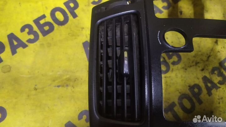 Рамка магнитолы Hyundai i30