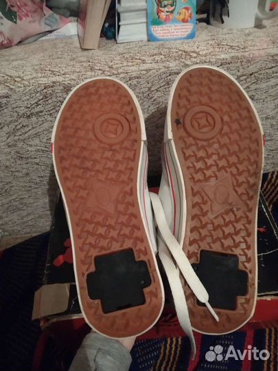Продам кеды-ролики