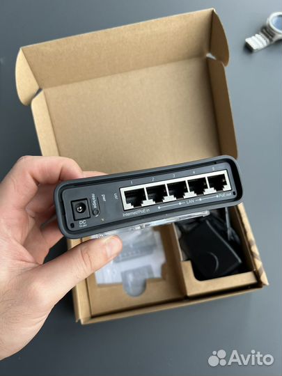 Wi-Fi роутер MikroTik hAP ac lite TC