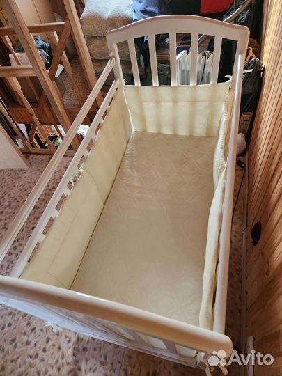 Детская кроватка