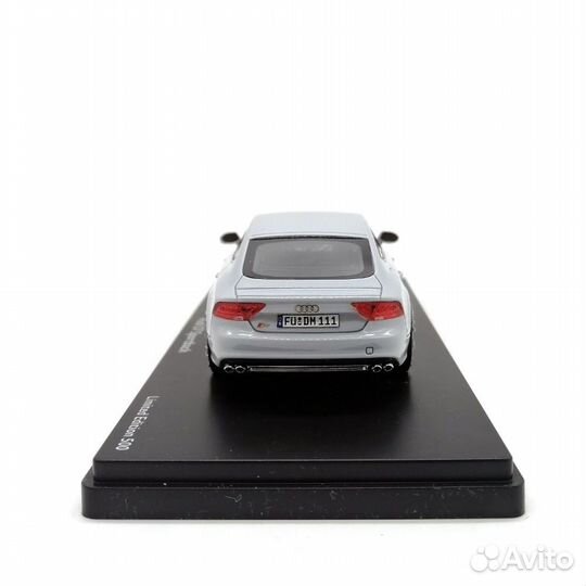 Модель автомобиля Schuco Audi S7 Sportback 1:43