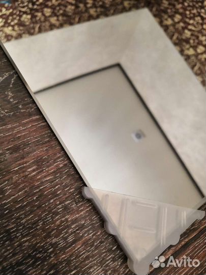 Зеркало новое