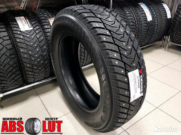Yokohama Ice Guard IG65 215/65 R17 103T