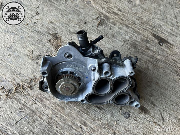 Помпа VW Golf 7 04E121042