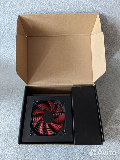 Блок питания 550w Xilence