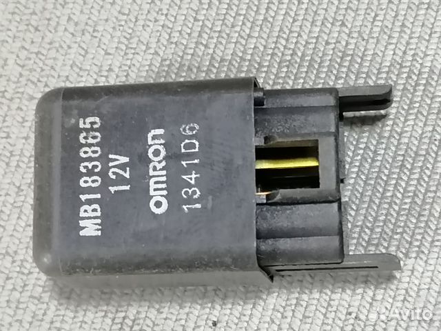 Реле универсальное MB183865 Omron 12V (1341D6)